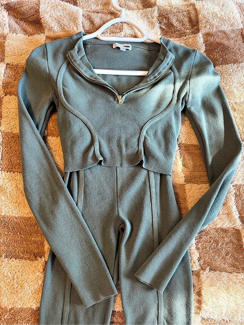 Fashion Nova Matching Sage Sweater Active Set